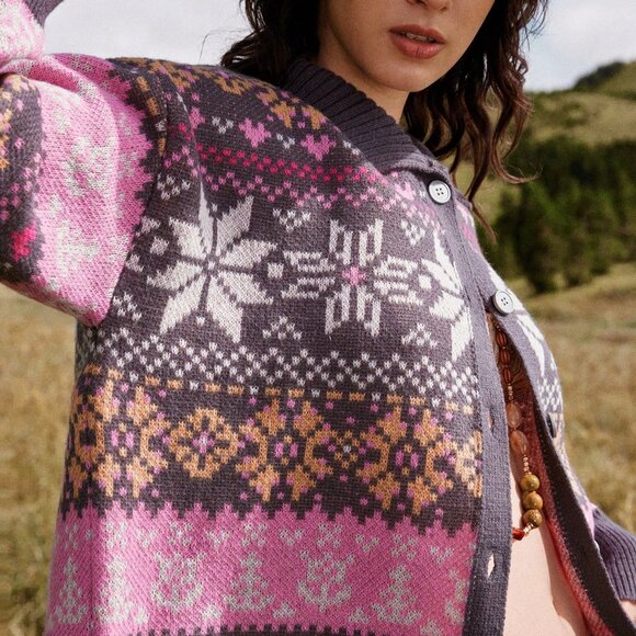 Casual Women's Multicolor Cardigan Sweater - Picture 6 of 8